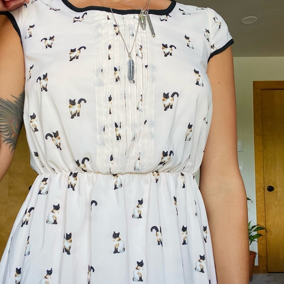 Xhilaration Cream color Cat Print dress, Size S - Picture 5 of 5